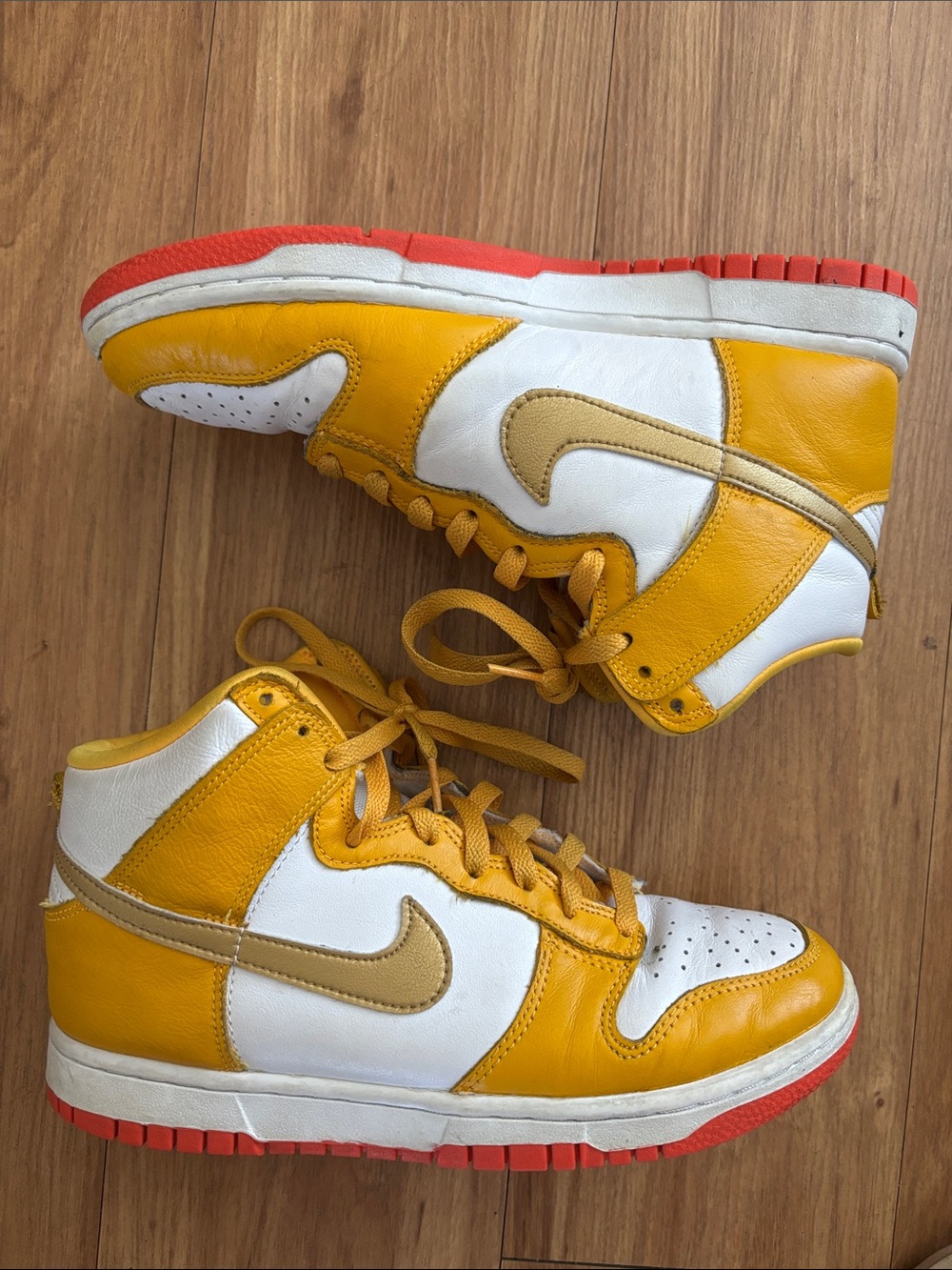 Nike High-Top Sneakers in Yellow, White & Red